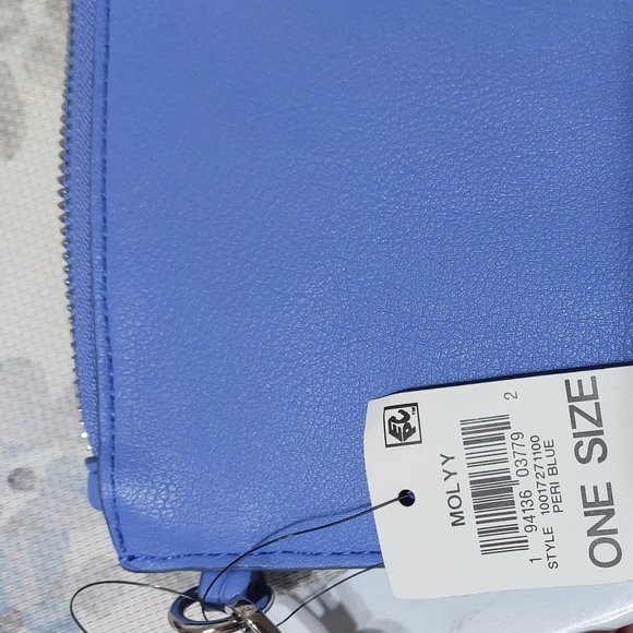 I.N.C. INTERNATIONAL CONCEPTS Molyy Party Pouch Wristlet Pretty Peri Blue - Picture 3 of 8